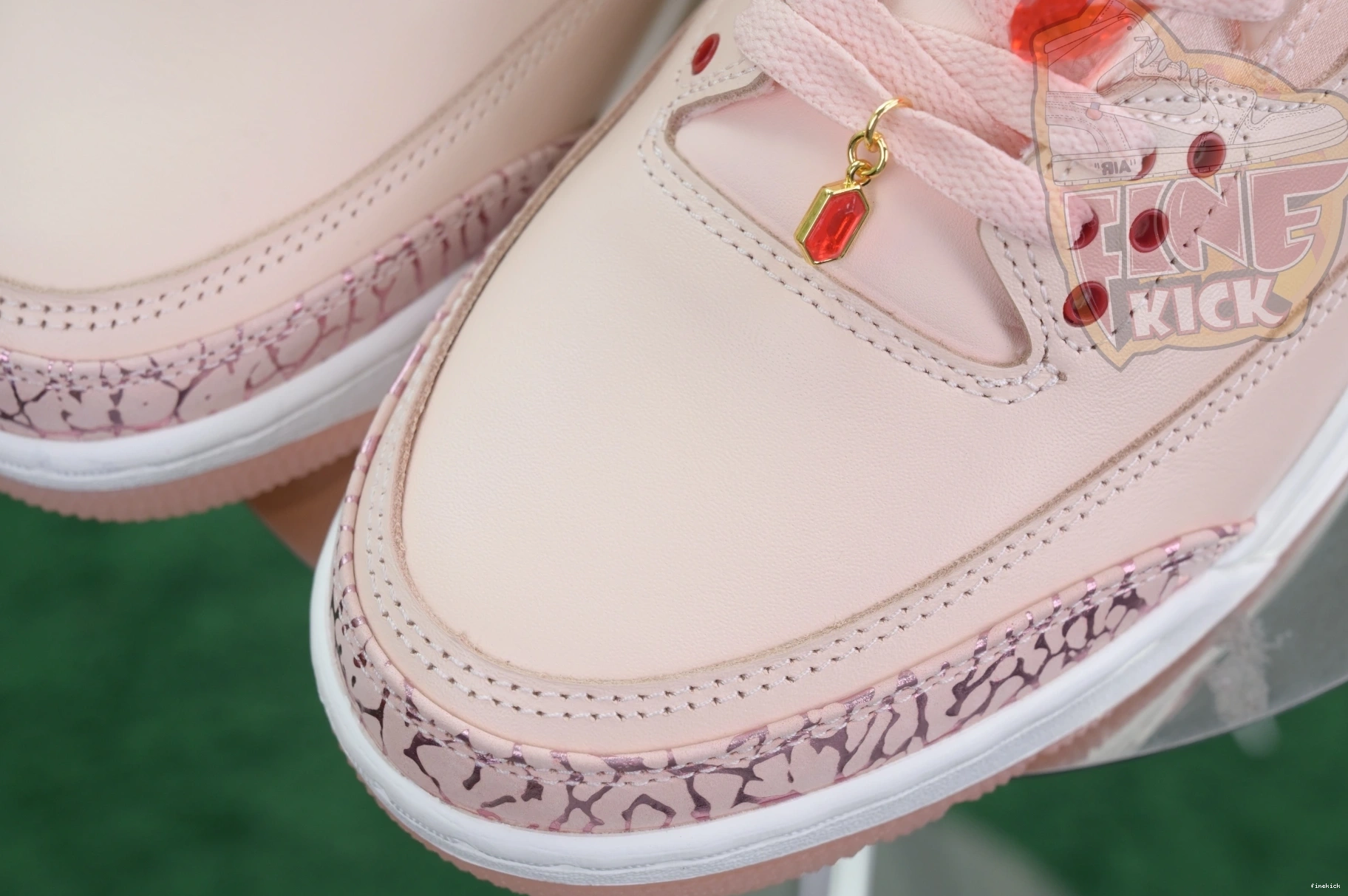 3 Jordan Valentine's Air Jordan Day 0204